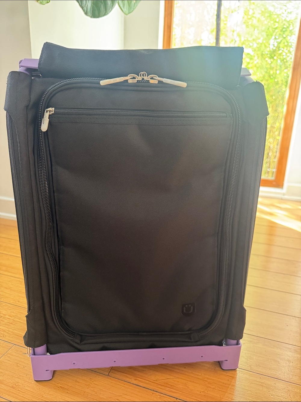 Zuca "Flyer" Pro Makeup Artist Suitcase *NEW IN BOX* Branded with "Kiko" logo - Picture 2 of 16